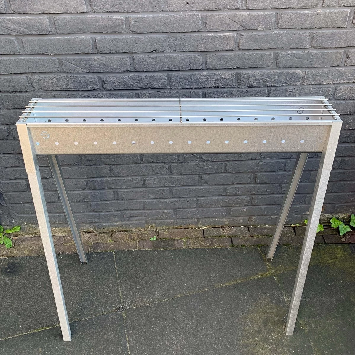 Spiedini Saté-bbq Bali 80 - Saté Houtskoolbarbecue Met Horizontaal Rooster - 80 Cm Lang, 11 Cm Breed - Materiaal: Gealuminiseerd Ijzer - Afbeelding 13