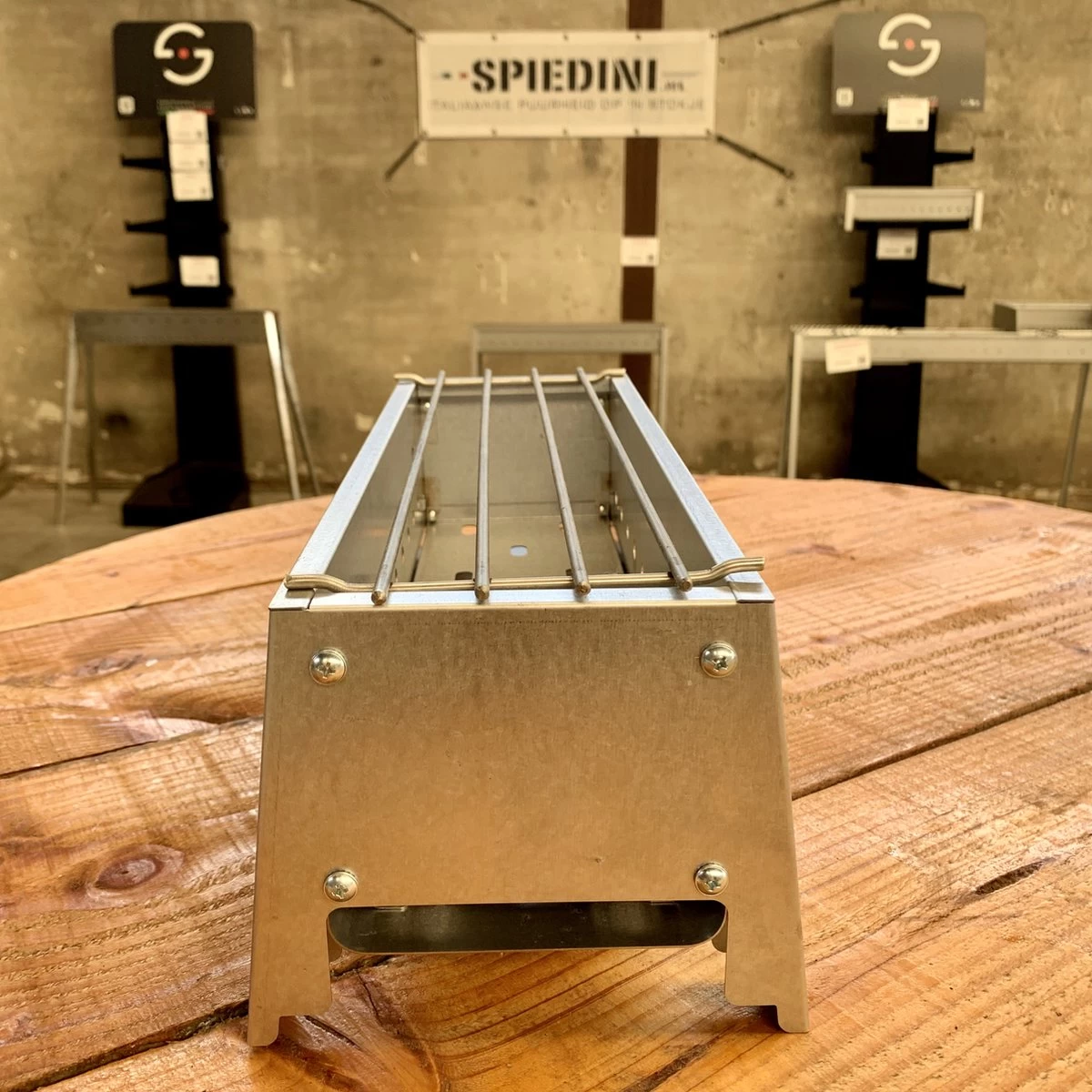 Spiedini Saté-bbq Bali 40 Mini - Kleine, Smalle Houtskoolbarbecue Met Horizontaal Rooster Voor Sate Of Andere Spiesjes - 40 Cm Lang, 11 Cm Breed, 14 Cm Hoog - Ideaal Voor Tuin- Of Open Haard, Of Balkon - Materiaal: Gealuminiseerd Ijzer - Afbeelding 3