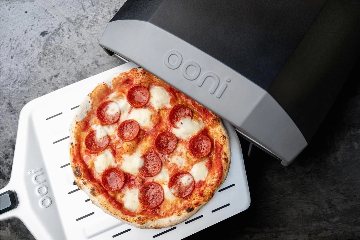 Ooni Pizzaschep Aluminium - Perforated Pizza Peel 12 Inch - Afbeelding 3