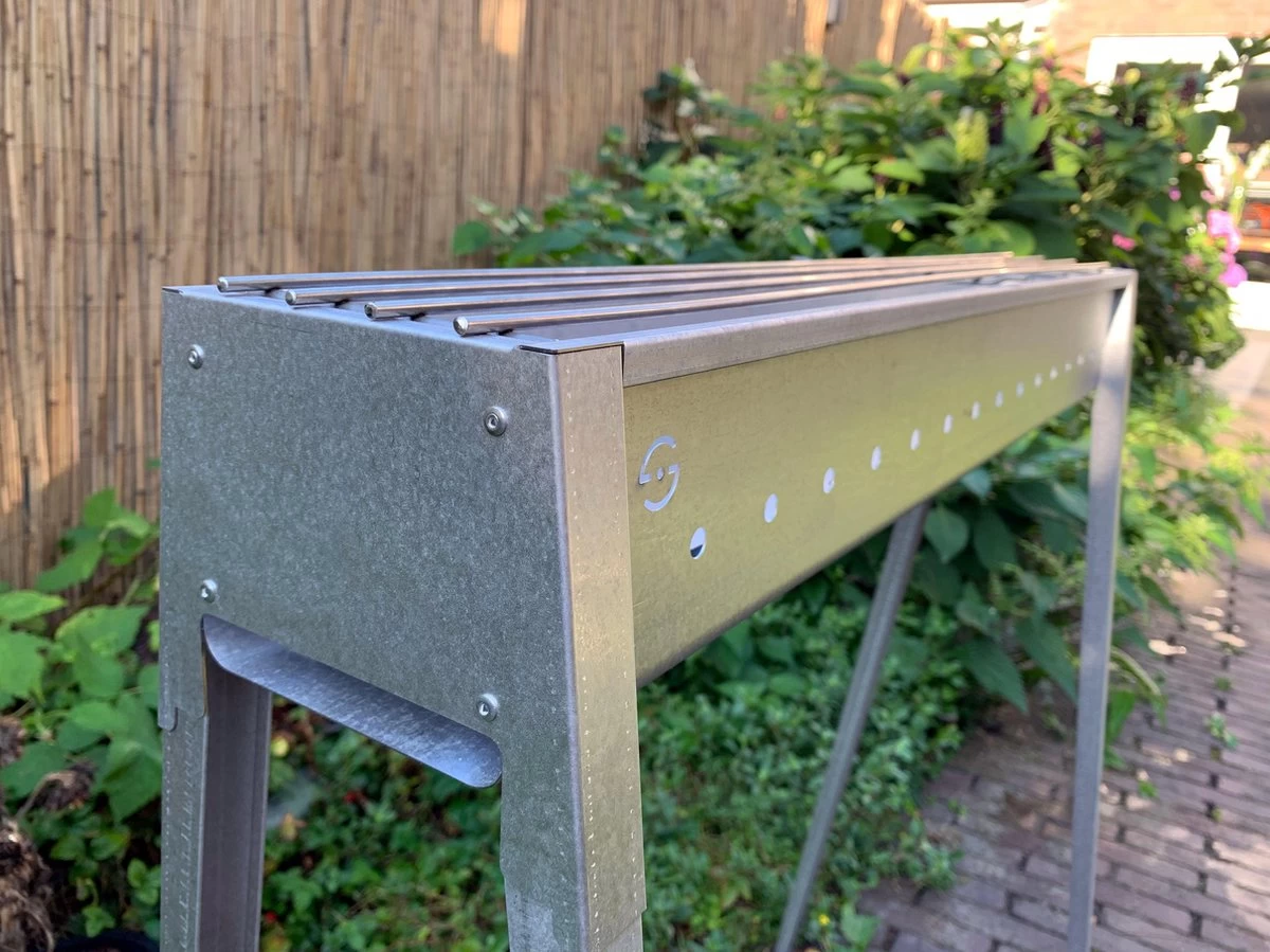 Spiedini Saté-bbq Bali 80 - Saté Houtskoolbarbecue Met Horizontaal Rooster - 80 Cm Lang, 11 Cm Breed - Materiaal: Gealuminiseerd Ijzer - Afbeelding 11